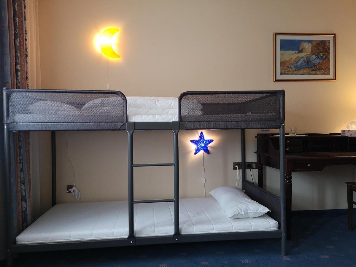 Landhotelullrich Baumholder Eksteriør billede