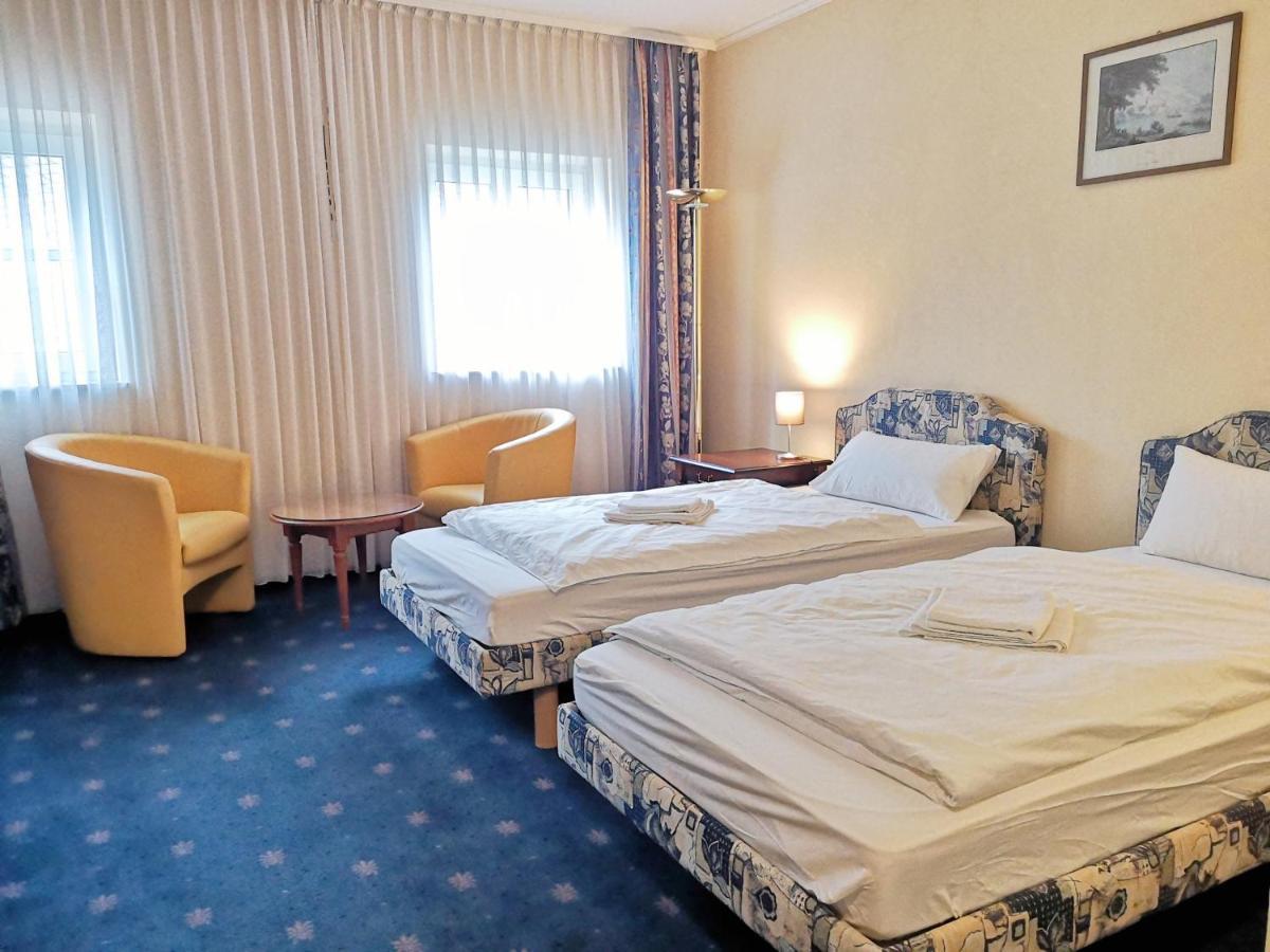 Landhotelullrich Baumholder Eksteriør billede
